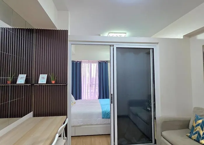 Minimalist With Queen Size Bed At The Celandine * Manila