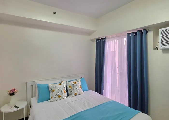 Apartamento Minimalist With Queen Size Bed At The Celandine